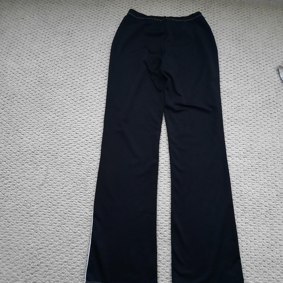 AVIA pants, size large, black, preowned - Picture 3 of 8